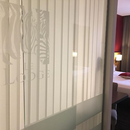 Le Lodge Brit Hotel Strasbourg Zenith Екстериор снимка